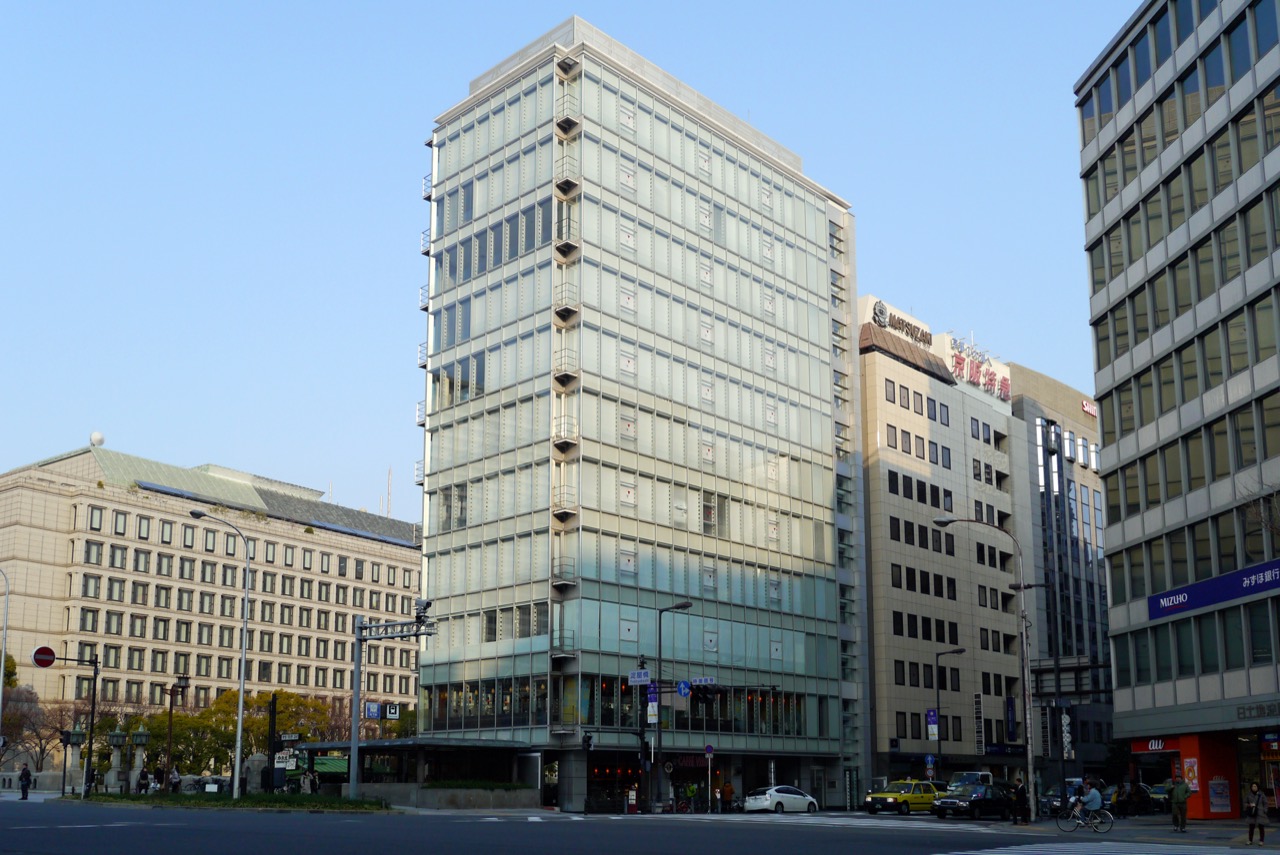 요도야바시역 · 미도스지선과 게이한 본선이 만나는 환승 지점이다. ⓒWikimedia Commons